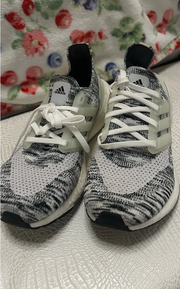 Adidas Ultraboost 21 Women’s Running Shoes - Image 3
