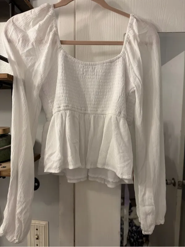 Hollister White Peasant Smocked V-Neck Babydoll Top - Image 3