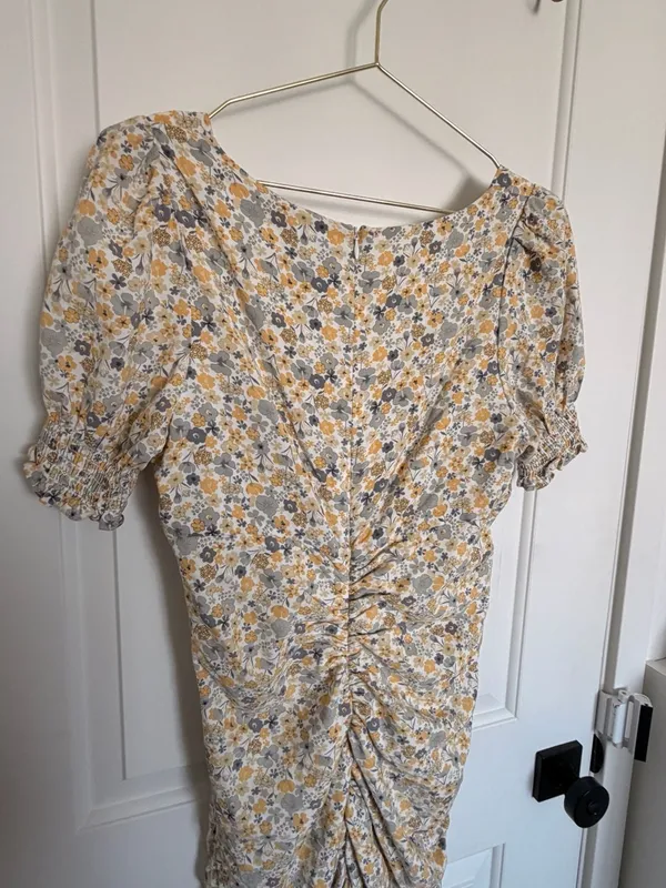 Bardot Cindy Floral Ruched Sweetheart Midi Dress - Image 8