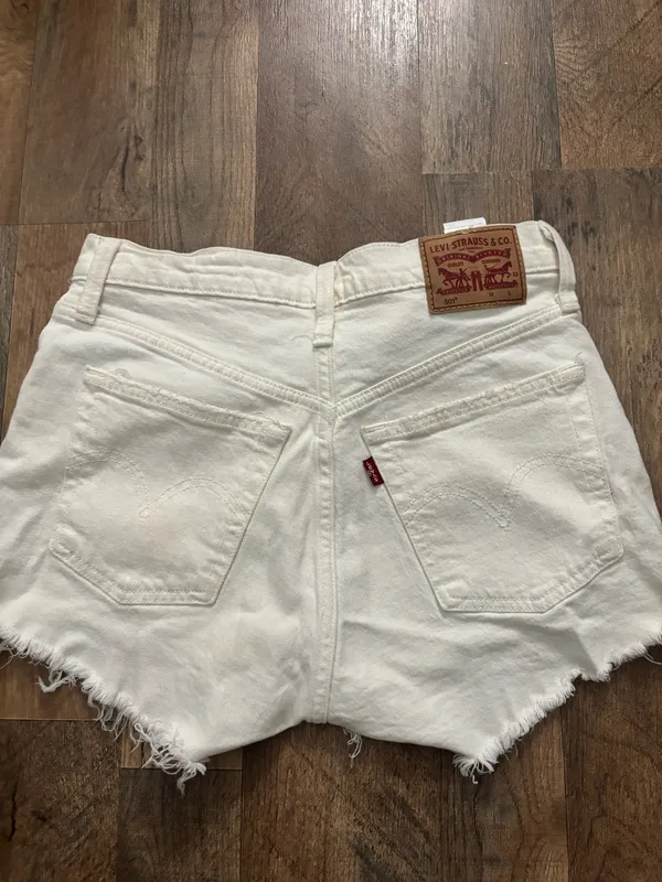 Levi’s Jean Shorts 501 Denim High-Rise - Image 2