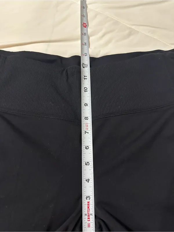 Athleta Black Excursion Hybrid Tight - Size XL - Paneled Performance Leggings - Image 13