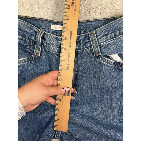 Levis '94 Baggy Jeans Women 25x31 Medium Wash Blue EUC! - Image 9