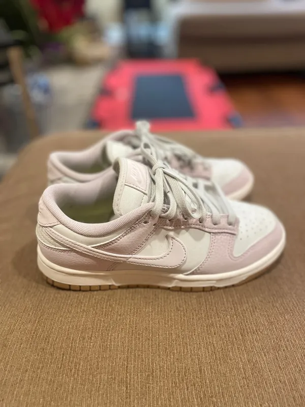 Nike Dunk Low Women’s Sneakers - Image 3