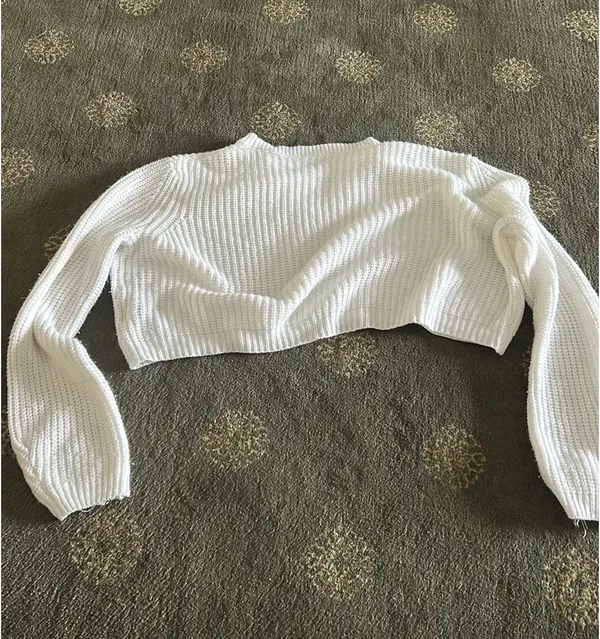 Shein White Cropped Sweater - Image 2