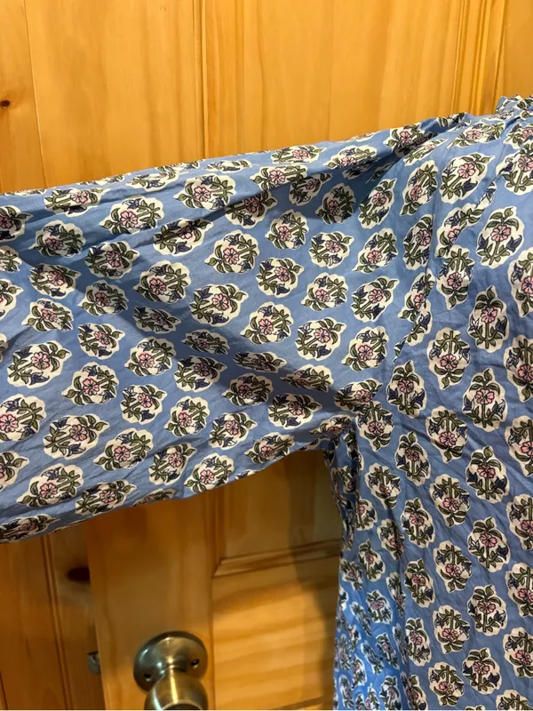 J. Crew floral print cotton blouse/tunic women’s M blue pink green - Image 6