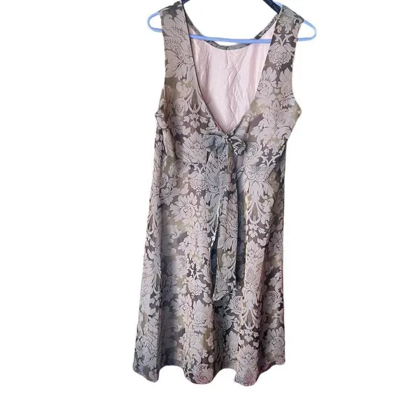 Vintage Donna Ricco size 14 floral shift dress with keyhole tie back. - Image 2