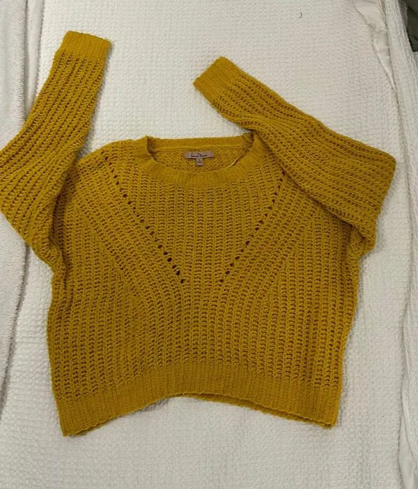 Love Tree Yellow Sweater - Image 10