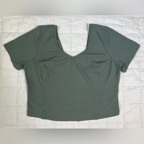 Lululemon Women's Align Tee in Grey Sage - 16 - Image 2