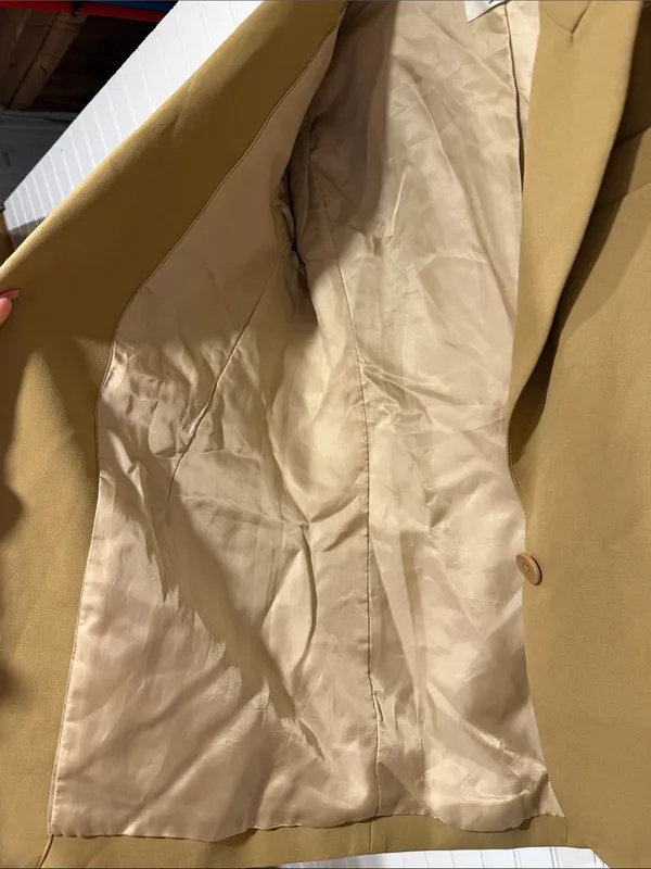 Wilfred Tan Single-Button Tailored Blazer - Image 3
