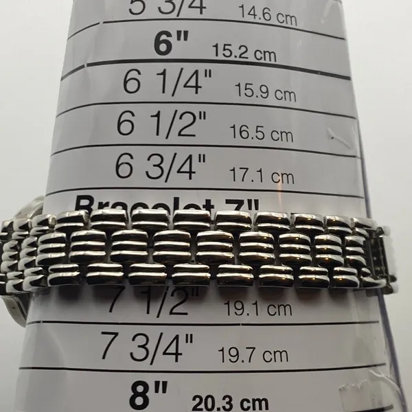 Elegant Fred Belay Ladies Silver Tone Stainless Steel Watch New Battery - Image 5