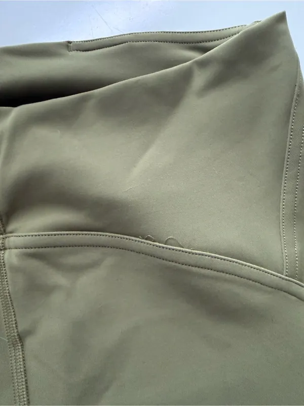 lululemon InStill High-Rise Leggings Bronze Green Size 8 - Image 6
