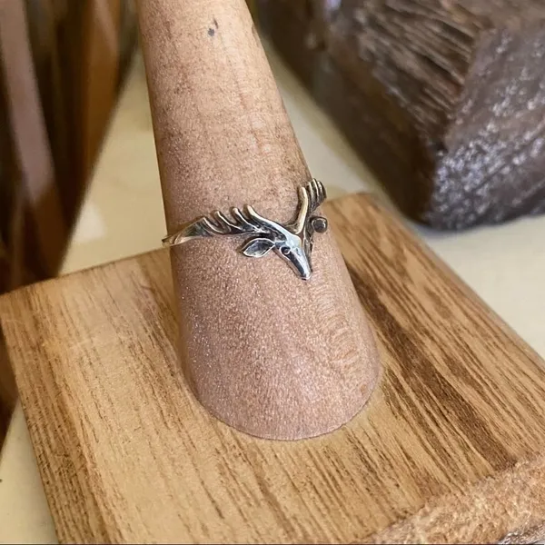 Sterling Silver Buck Deer Head Ring Sizes 7,8,9 Silver - Image 3