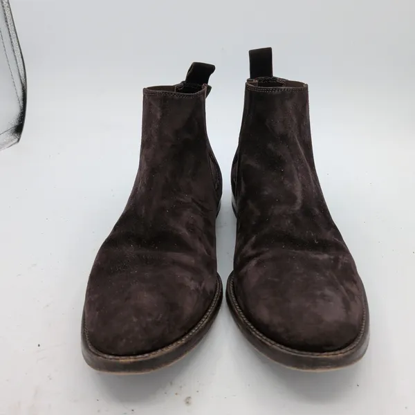 Jenni Kayne Dark Brown Suede Chelsea Boots Made in Italy Size 38.5 Almond Toe - Image 3