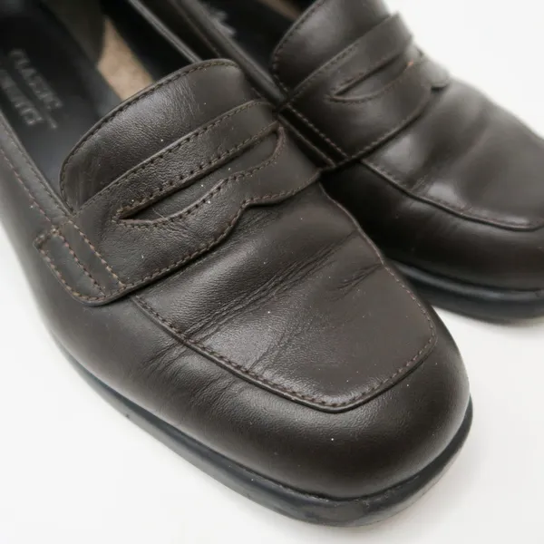 Vintage Y2K Classic Elements Brown Leather Penny Loafers - Image 3