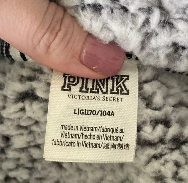 Victoria’s Secret PINK gray Sherpa half zip pullover sweatshirt large - Image 2