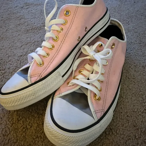 Chuck Taylor’s All Stars Converse Unisex low-tops 8.5/10.5 Pink and Gray - Image 5