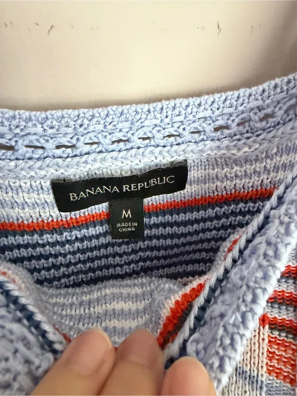 Banana Republic Plaid Cropped Sweater Tank Medium - Image 4