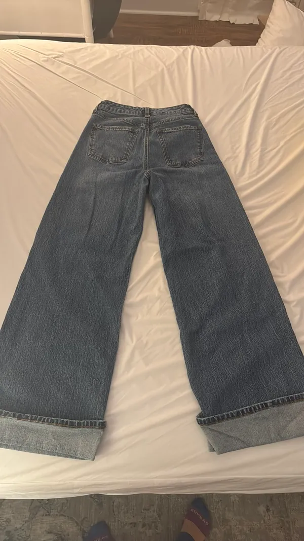 Dillards wide leg jeans - Image 3