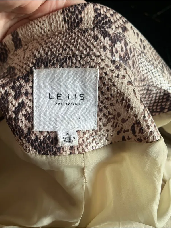 LE LIS Collection Snake Print Cropped Moto Biker Full Zip Jacket Beige S - Image 4
