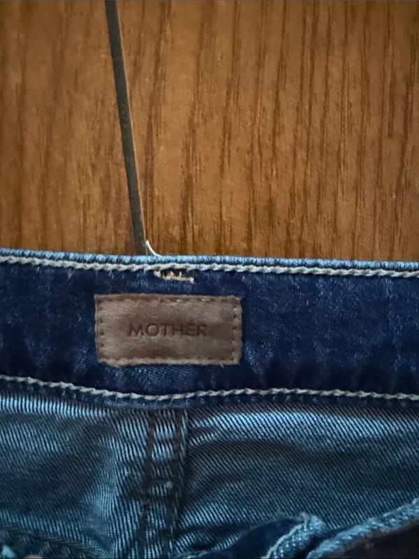 MOTHER The High Waisted Runaway Jeans- size 27 - Image 4
