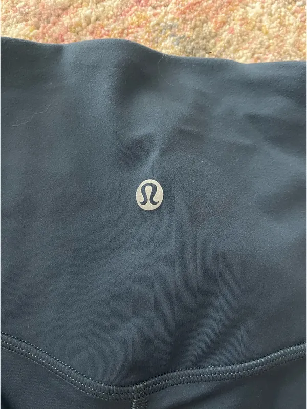 Lululemon Leggings Flair Mini short  - Image 3