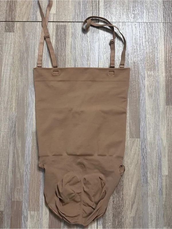 SKIMS Open Bust Sculpting Brief. NWOT Size XL - Image 2