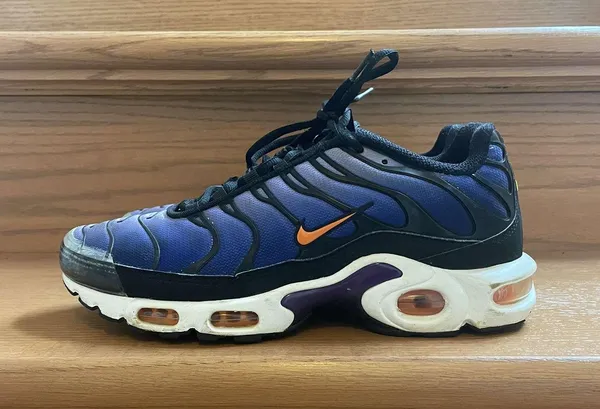 Nike Air Max Plus OG Voltage Purple Women’s Shoes - Image 2