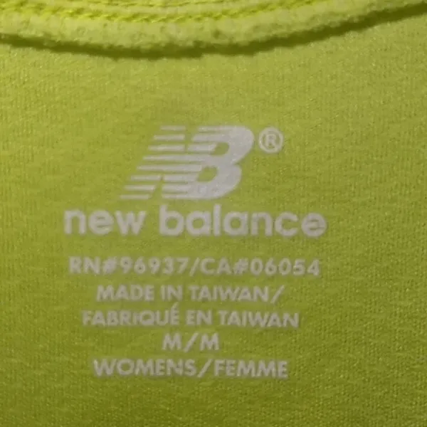 FINAL MARKDOWN NEW balance t shirt medium - Image 5