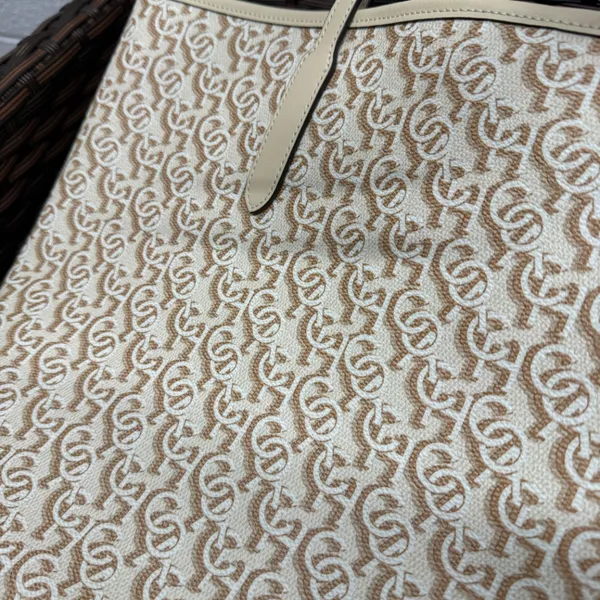 Coach City Tote Coach Monogram Print Style: CF342 - Image 6
