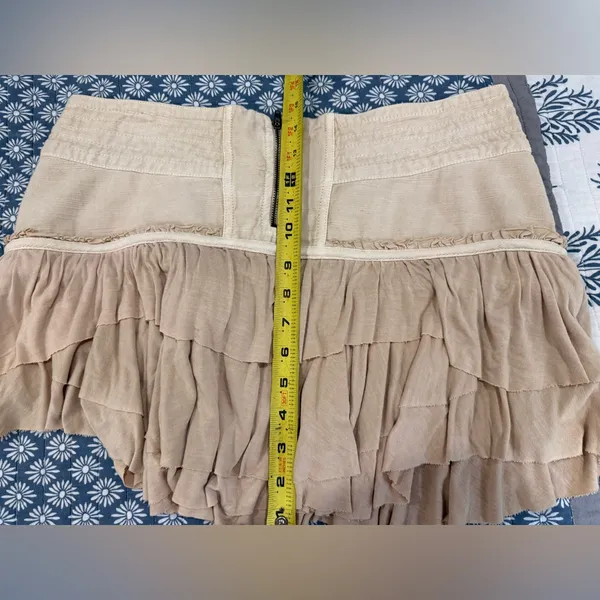 RARE! Free People NWOT Frostbite Mini Skirt, size 10 - Image 9