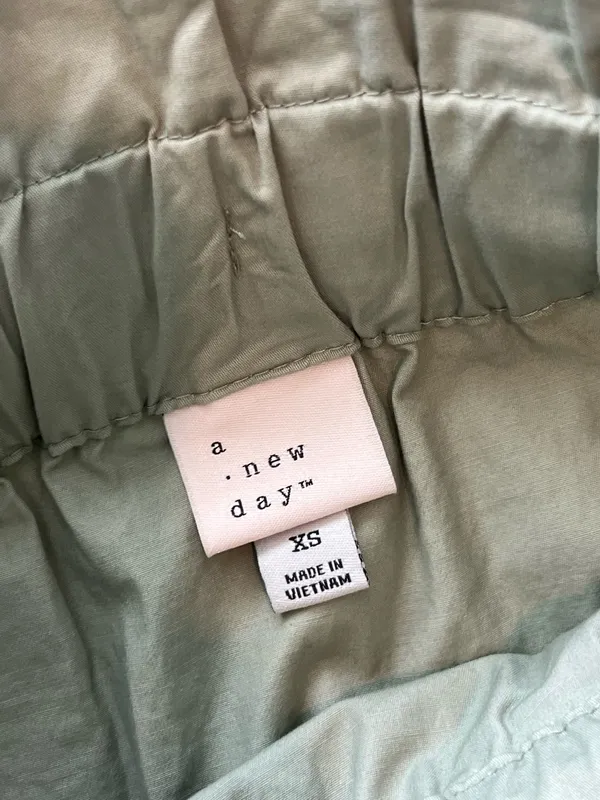 A New Day Sage Green Skirt. Elastic Waist. XS - Image 5