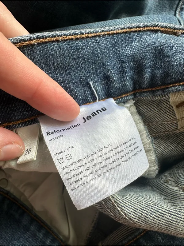 Reformation jeans high and skinny jeans in rhine wash size 26 made in USA - Image 4