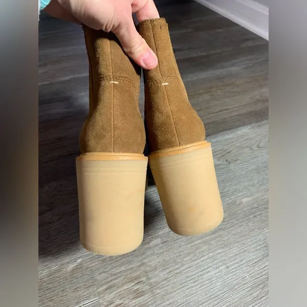 Dolce Vita Chelsea Boots Heels Caster Suede Chestnut Brown Winter New Size 8 - Image 4