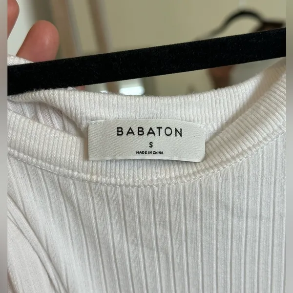 Aritzia Babaton Tank Top - Image 3