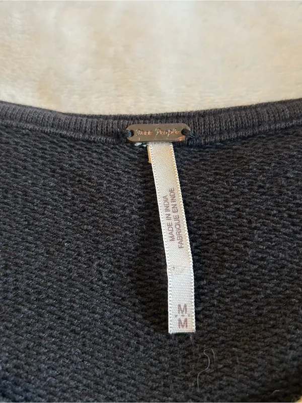Free People Santa Maria pullover black & cream geometric embroidery size M - Image 5