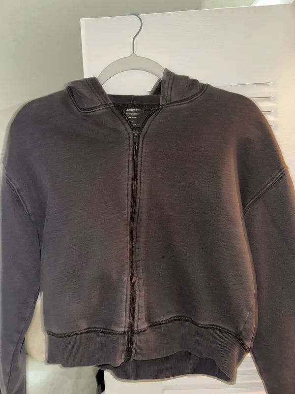 SKIMS Zip-Up - Image 2