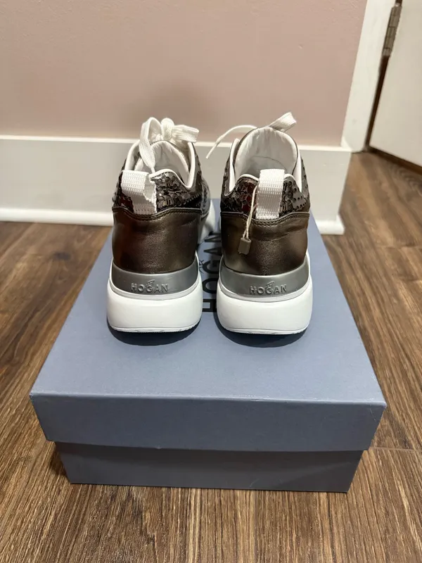 Hogan Sneakers Silver Size 7.5 - Image 5