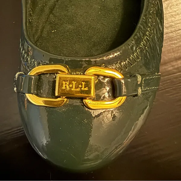 Lauren Ralph Lauren Dark Green Flats with‎ Gold Buckle size 6 - Image 5