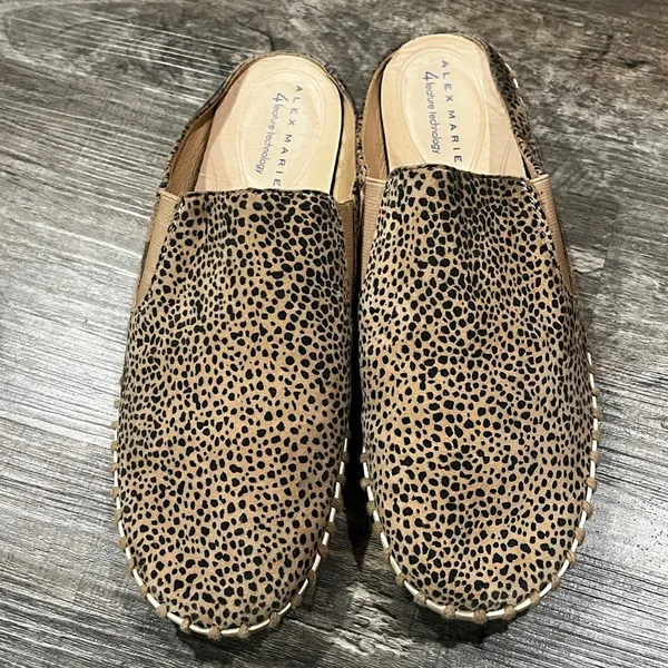 FINAL PRICE ALEX MARIE 4 Feature Technology Slip On Shoes - Image 2