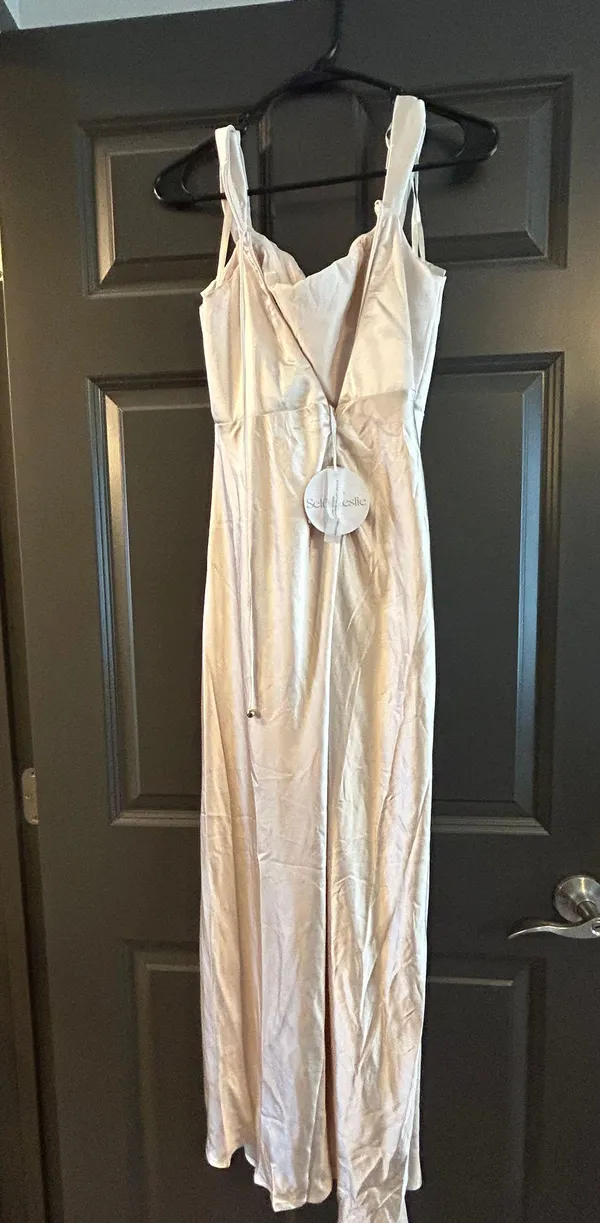 Selfie Leslie Dress - Image 3