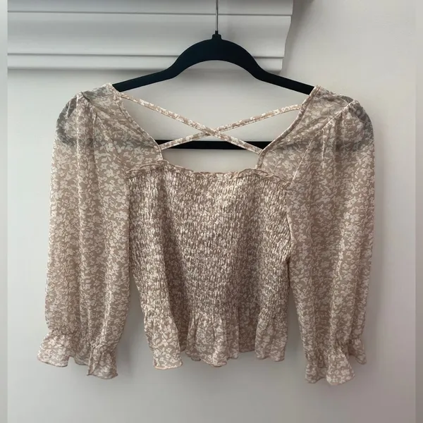 LE LIS Peasant Top Blouse M Floral Crop Long Sleeve Ruffle Boho Cottage Romantic - Image 7