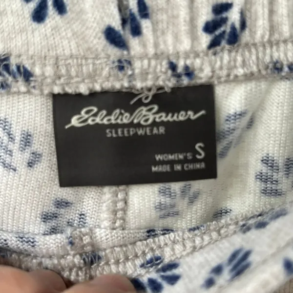 Eddie Bauer Women's Soft Knit Pajama Set Grey & Blue Printed Size S - Image 7