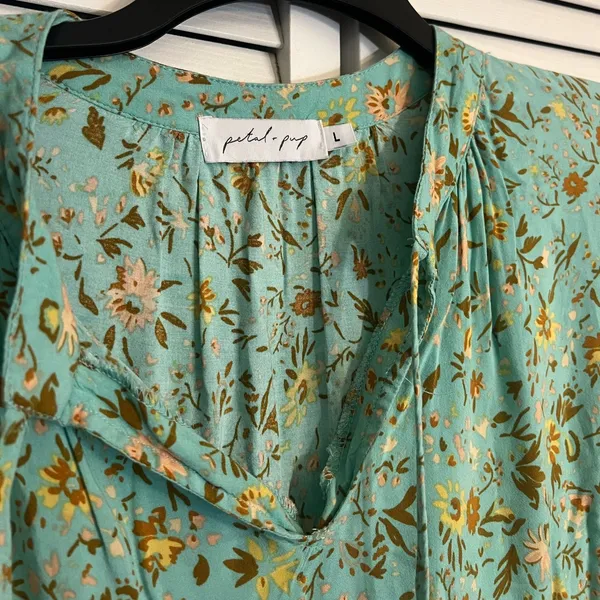 petal & pup | size large floral ruffle dress - Image 3
