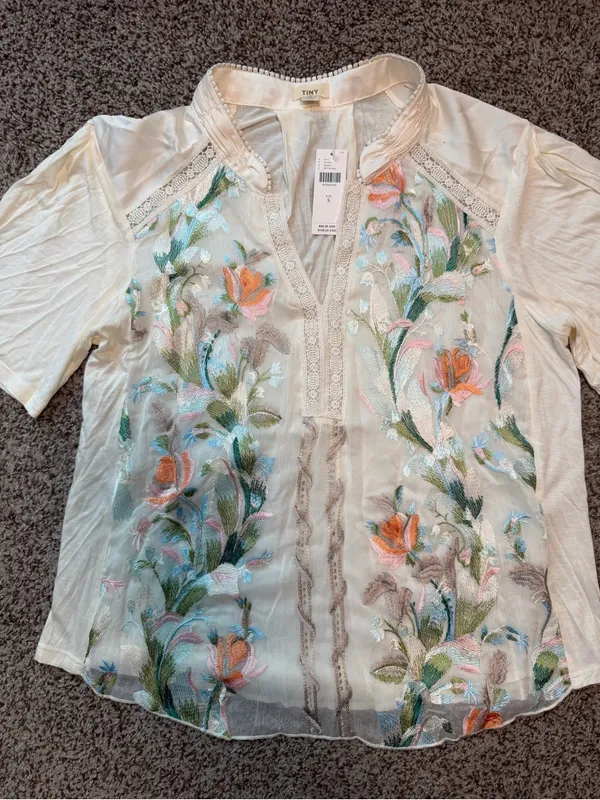 Anthropologie TINY Eliana Embroidered Floral Top Ivory Small NWT - Image 7