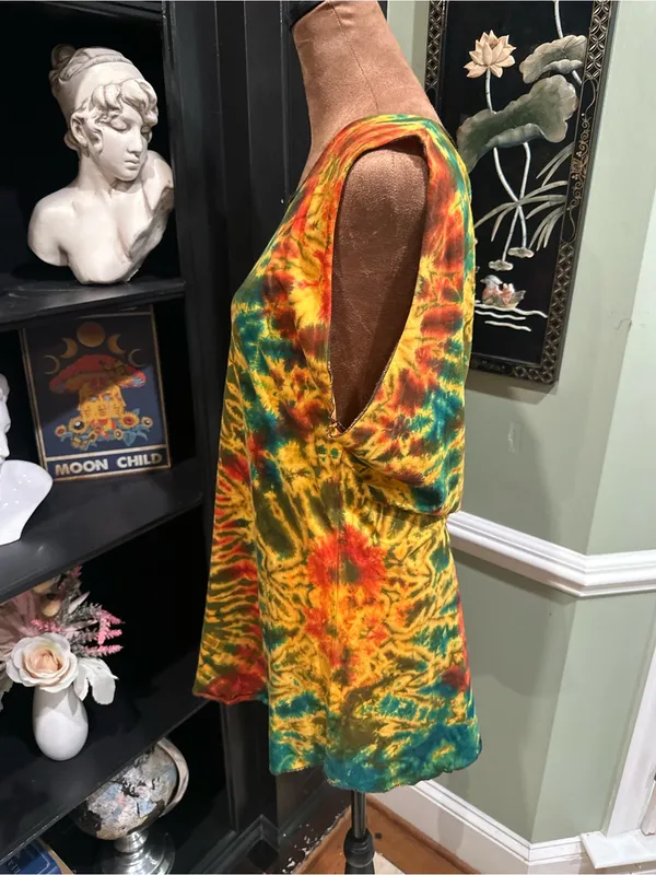 Karma Circle USA Sleeveless Dye Top – Multicolor Swirl – Size L/XL NWT - Image 5