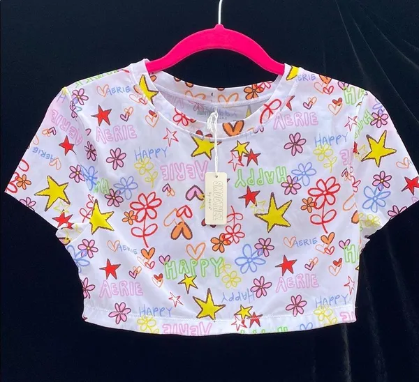 SMOOTHEZ by Aerie Graffiti like Crop Top Vibrant Design Size L Non Slip Hem - Image 3