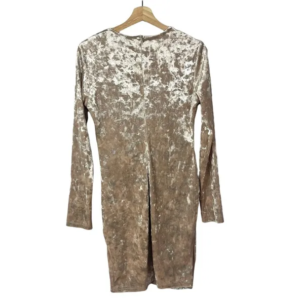 Lulu's Champagne Velvet Long Sleeve Mini Dress‎ L - Image 3