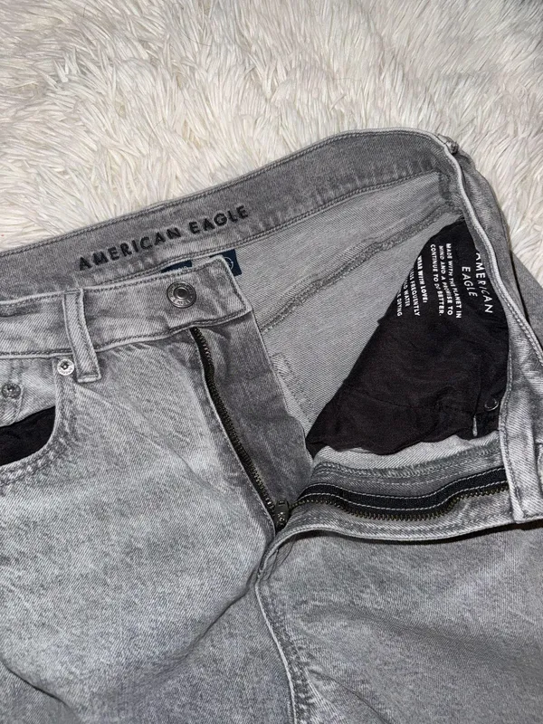 Jeans  - Image 2