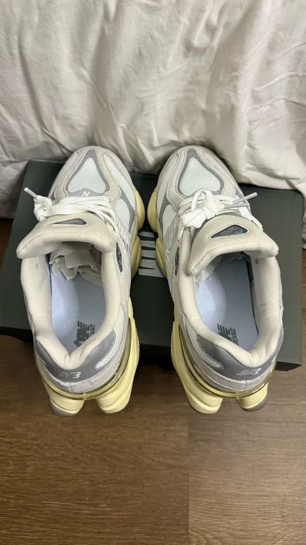 New Balance 9060 Sneakers Men’s Shoes Size 6.5 - Image 5