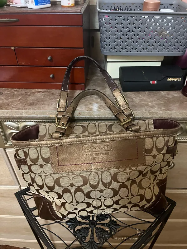 Women’s Handbag Coach Shoulder Bag - Image 3